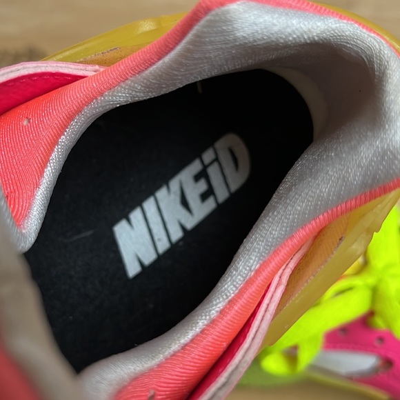 NIKEiD Air Huarache Neon Pink size 8.5 - Picture 10 of 12